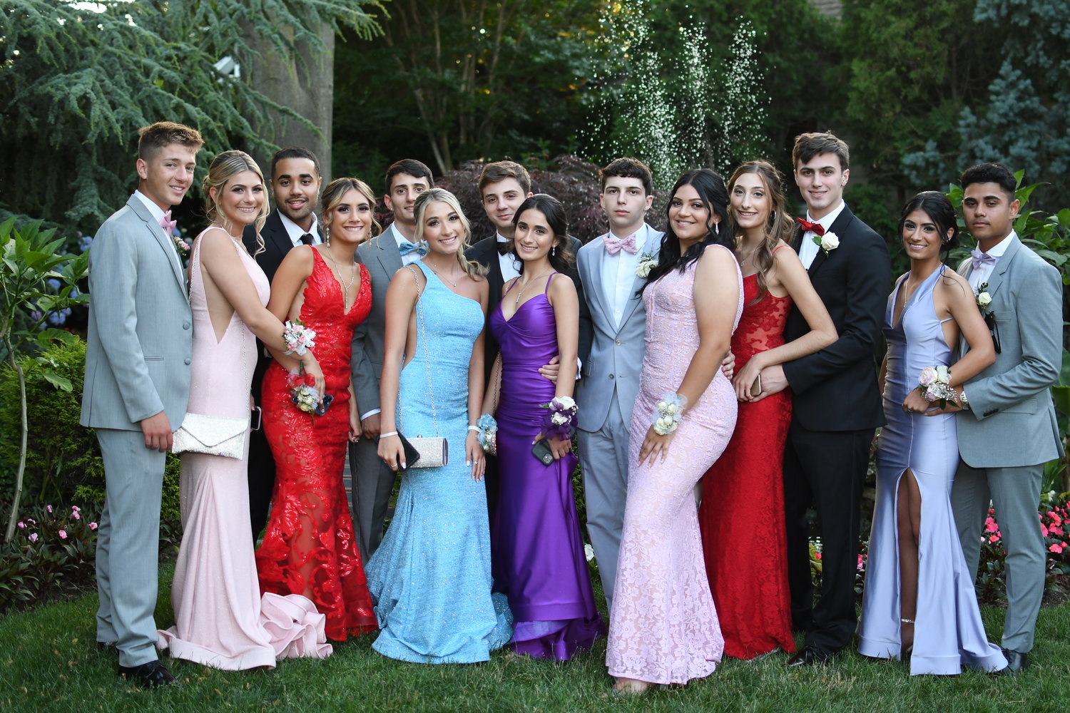 Despite pandemic, Valley Stream seniors mark milestone with prom